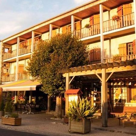 Hôtel La Clairière Chambon-sur-Dolore Exterior foto